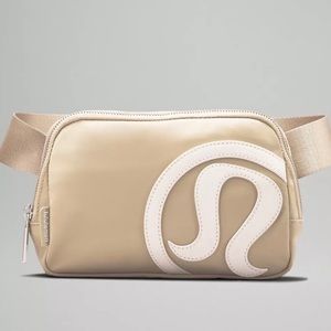 Brand New Lululemon Belt Bag in color Trench/ White Opal 🤍🫶🏼